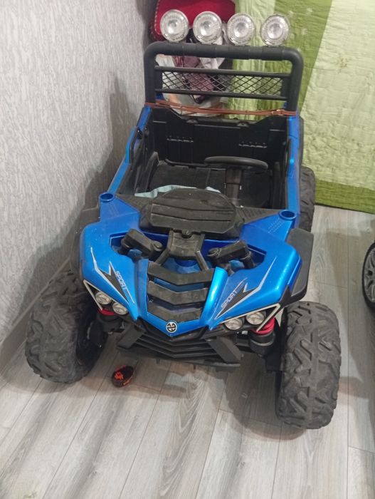 Продаю детский машины