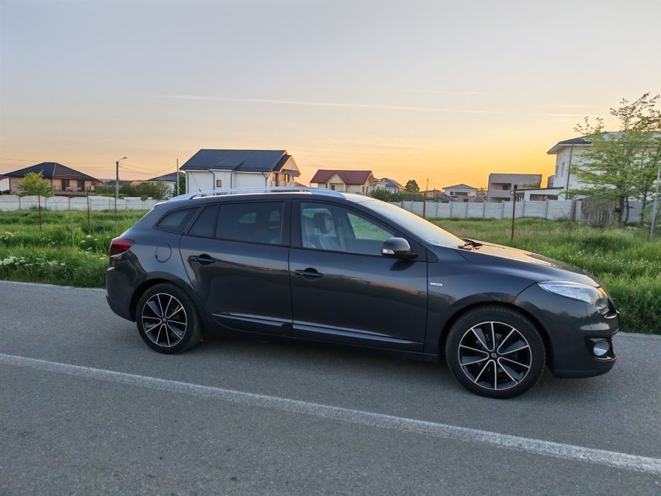 Renault Megane 1,6 Cdi model Bose, fab. 2014 piele navi, stare perfecta