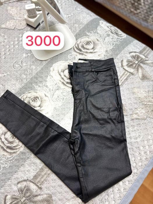 Одежда вся на фотографии