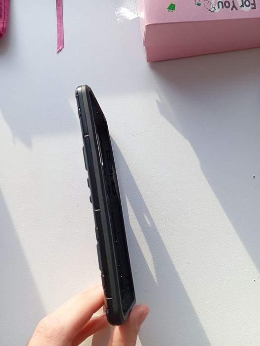 Продам новый чехол Самсунг s20 5g