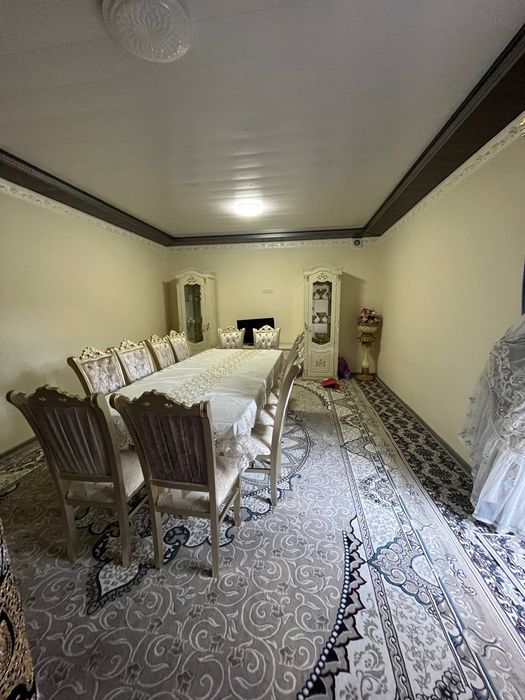 Xovli sotiladi продаются дом