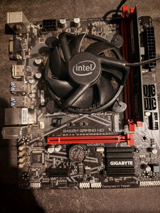 Kit Intel i7 10700+MB+16GB DDR4