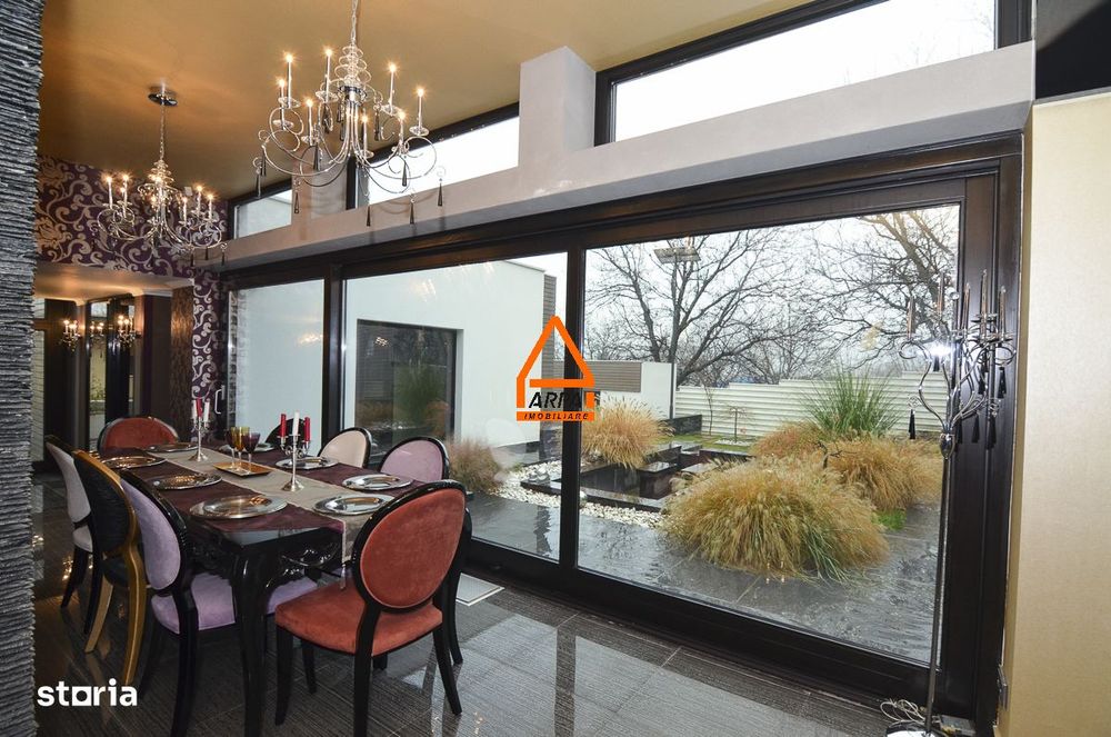 Casa / Vila de lux - 400 mp , 2800 mp teren – Bucium
