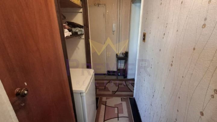 Продава се Двустаен апартамент в Бургас, Славейков - 60 кв.м за 1850 €/кв.м - Снимка #6