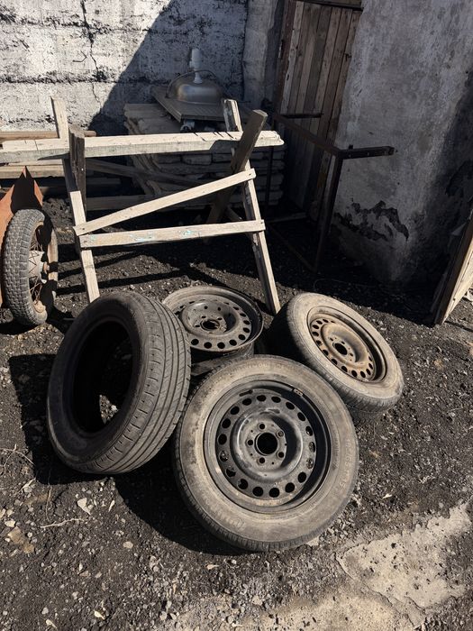 Продам штампы месте шинами