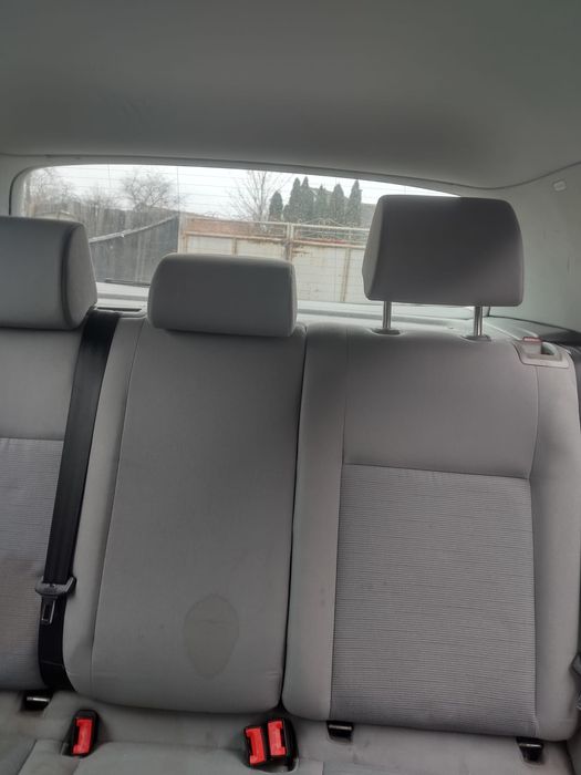 VOLKSWAGEN Golf 2005 — imagine 5