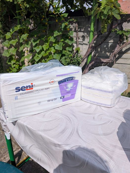 Scutece pentru adulti Seni