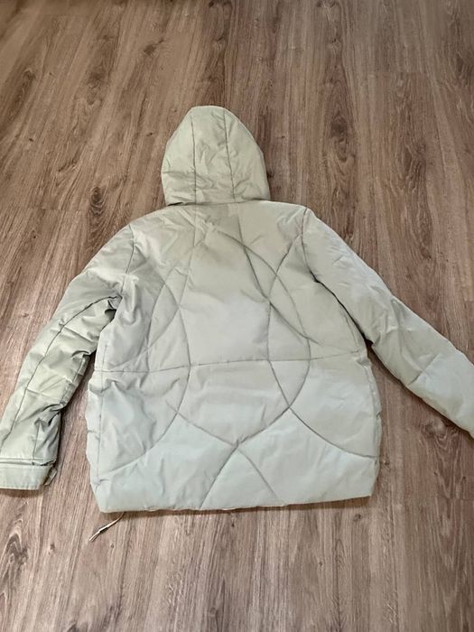 Зимняя женская куртка