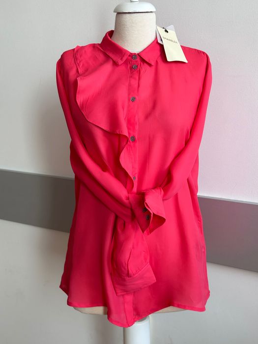 Красива нова риза в разкошен наситен цвят фуксия