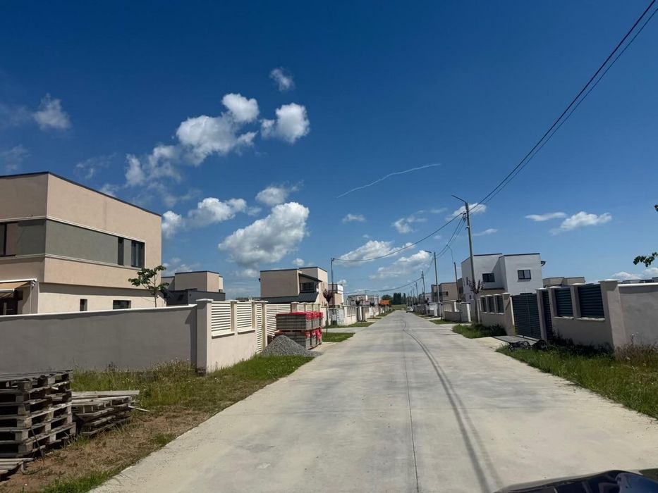 Teren intravilan, zona Magnolia-Metro