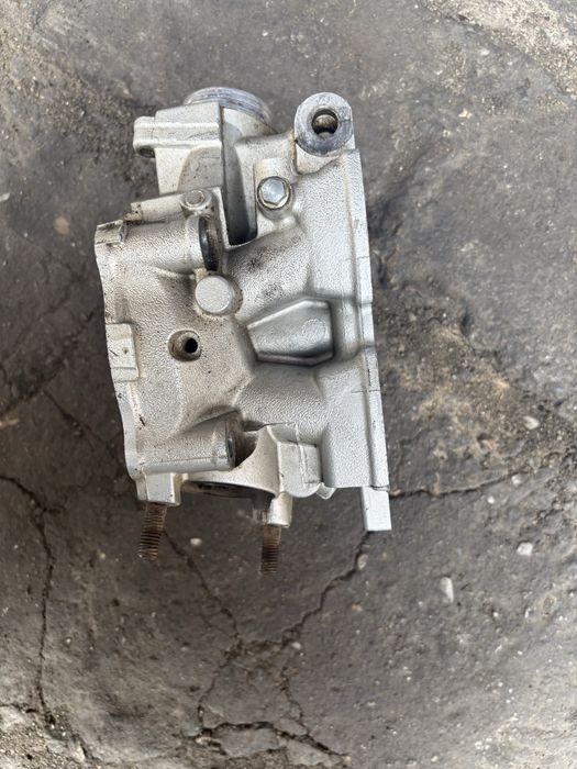 Vand  chuloasă yamaha yzf 250