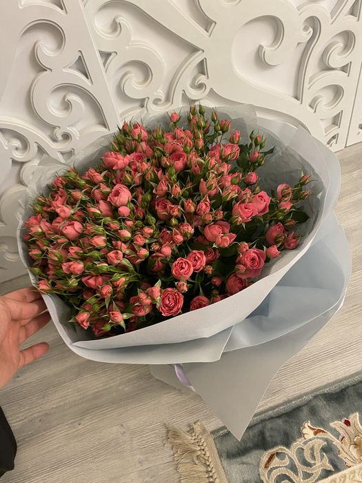 кустовые розы, букет