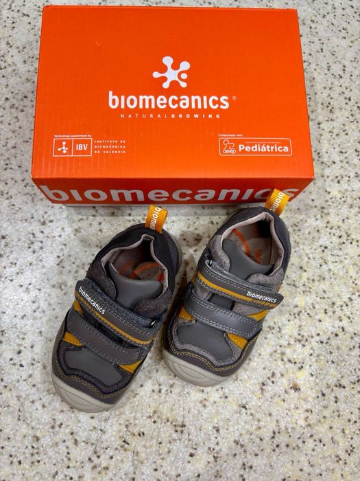 Biomechanics кроссовки