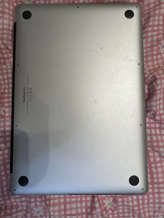 MacBook Pro 15” Retina Mid 2014 i7 / 16GB RAM / 512GB SSD