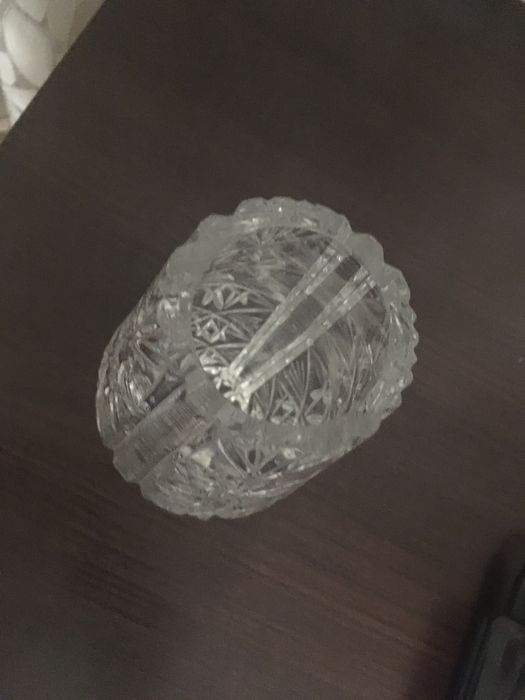 Хрустальная ваза