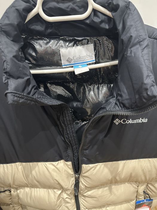 Geaca Columbia L noua