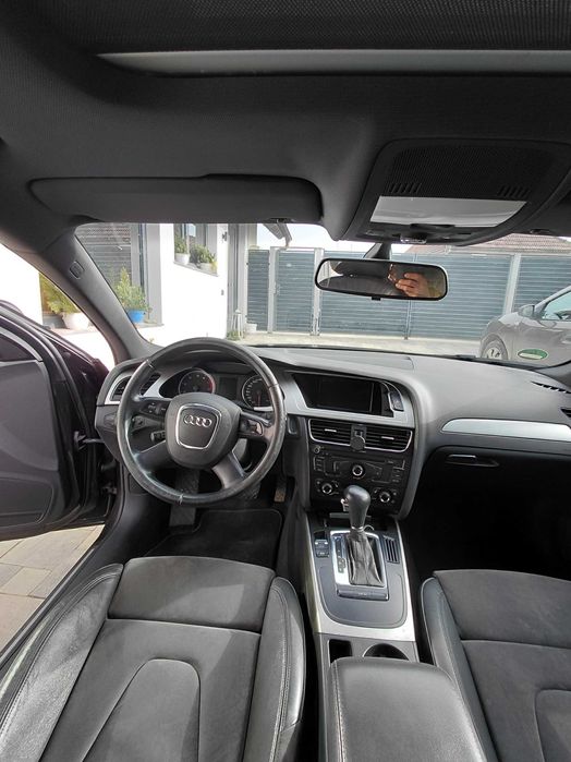 Vand Audi a4 b8 benzina automata