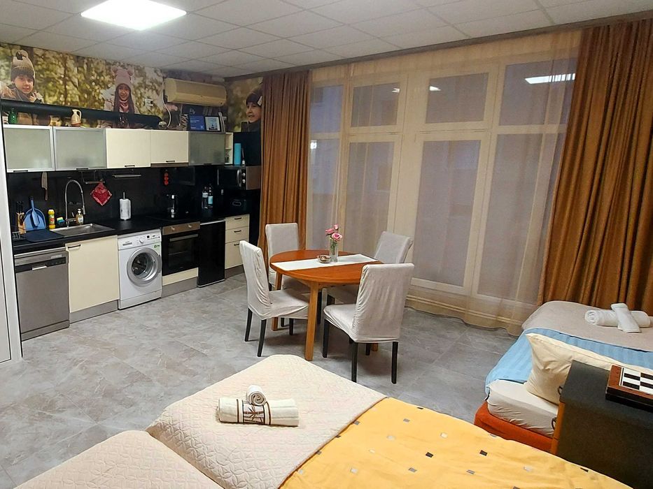 Продава се Етаж от къща в Нова Загора - 307 кв.м за 341 €/кв.м - Снимка #8
