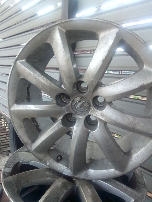 Продам диски на 18