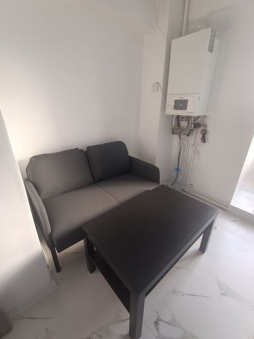 Garsoniera Fratii Golesti de inchiriat