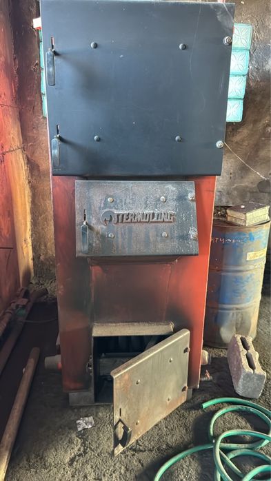 Продам Котел длительного горение