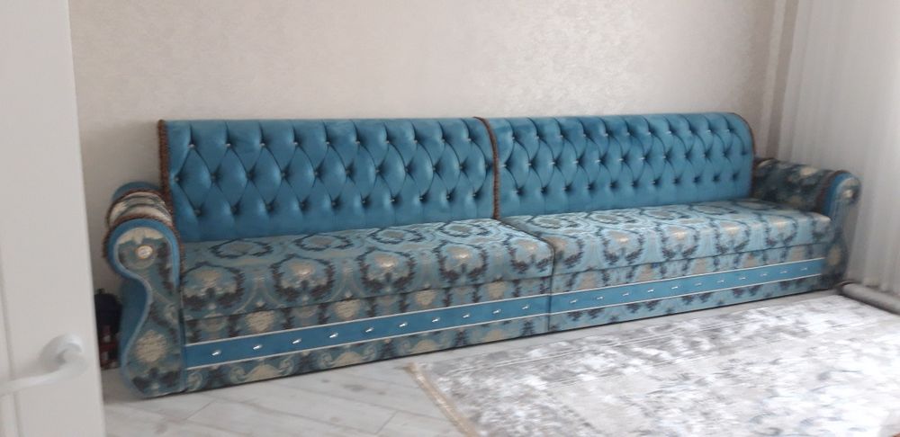 Диван для гостиной с длиной 4 метра