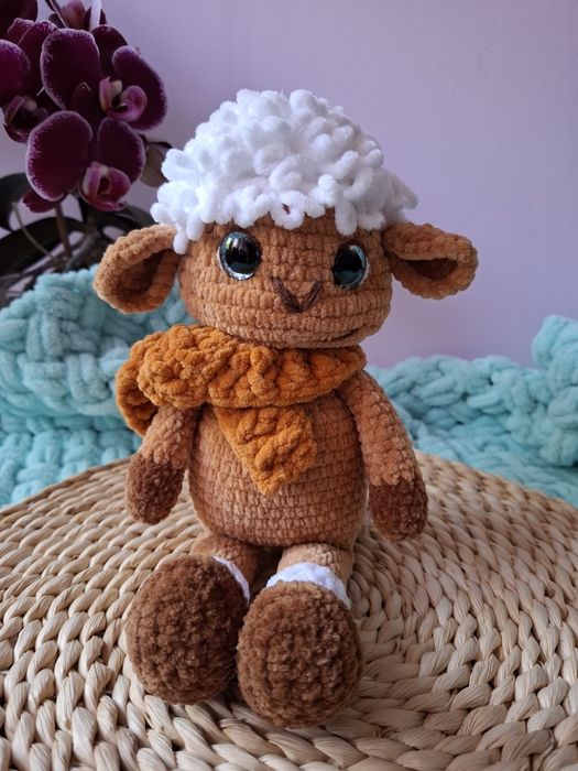 Плетени играчки на една кука