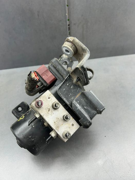 Pompa ABS 13157578 Opel Astra 2005 1.7 CDTI MT (101 hp)