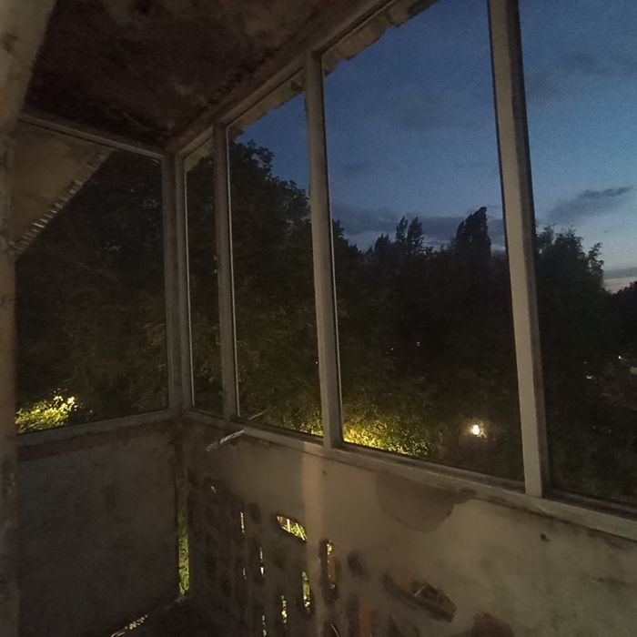 Дверь на балкон  бу