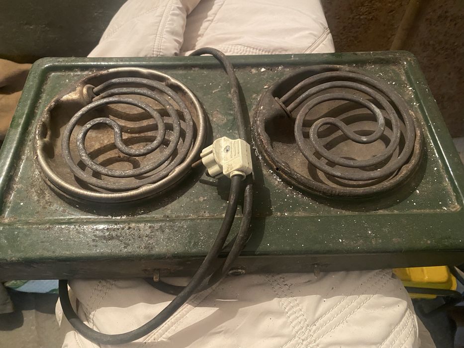 Продам плитку в отличном состояние