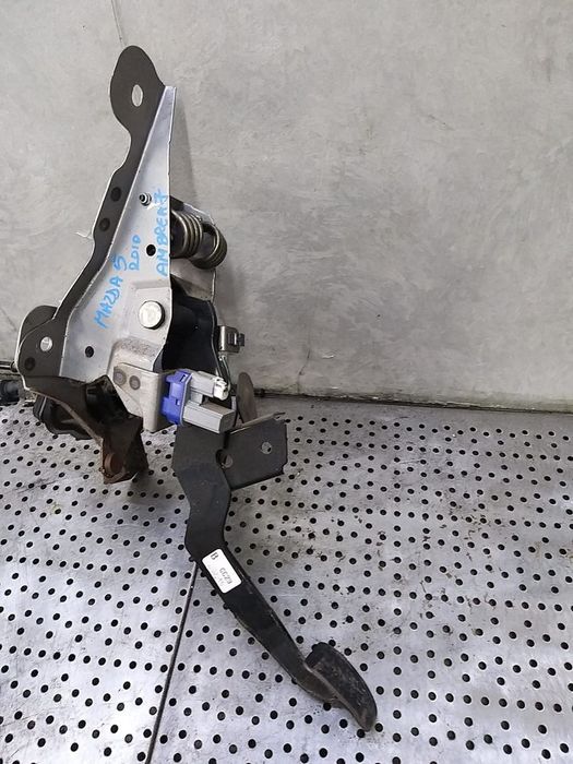 Pedala ambreiaj 2.0 d mazda 5 2010 bcc29