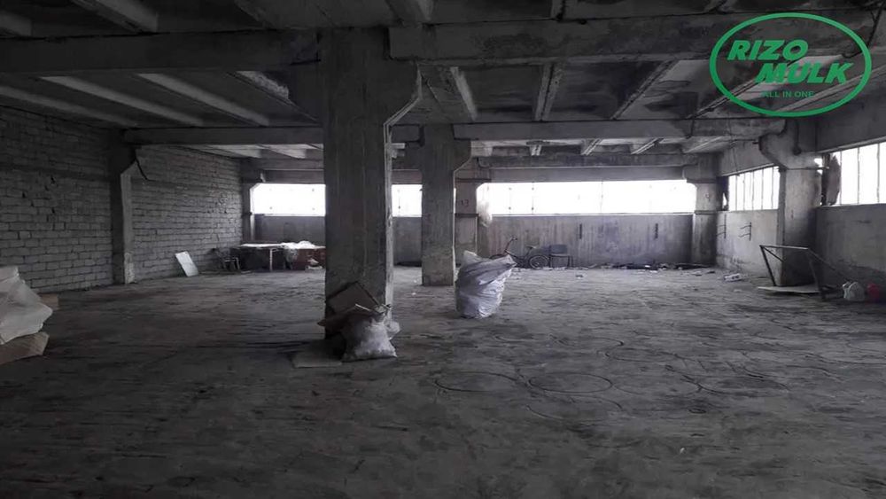 ХХХ Сдаётся складские помещения Янгиабад базар  45000 сум