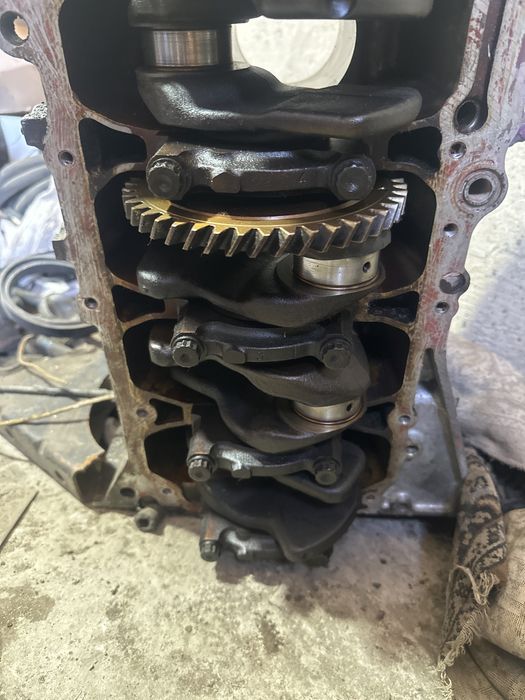 Коленвал 2 az-fe.