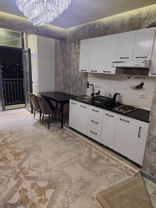 Yunusobot 13. Navastroyka