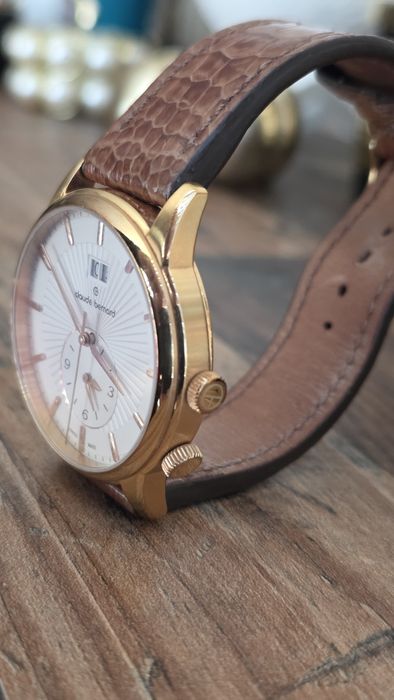 Часовник Claude Bernard (Швейцария)