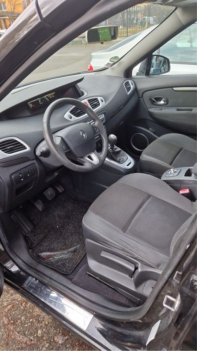 Renault Megane Scenic