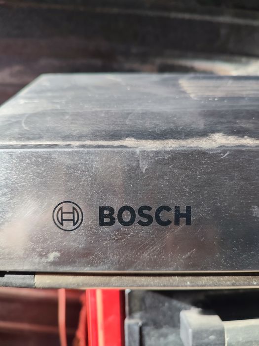 Элекровытяжка BOSCH  б/у