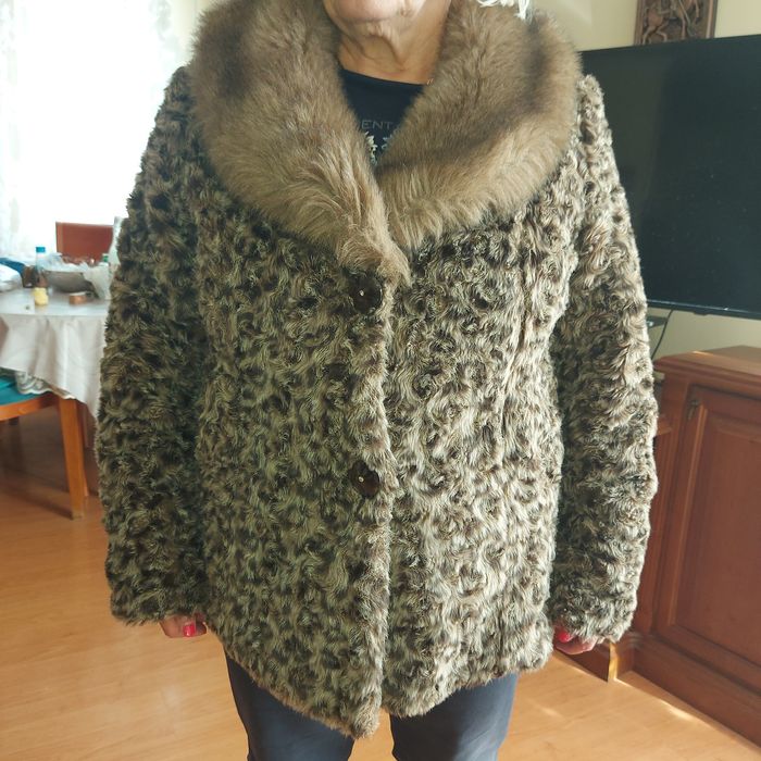 Зимно мекичко палто кафяво ХЛ