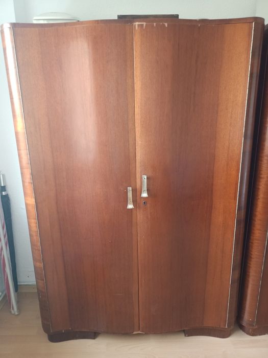 Șifoniere de vânzare