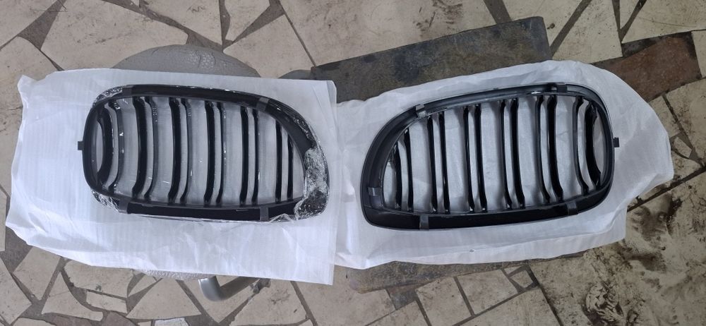 Ноздри капота бмв е 46 (КУПЕ РЕСТАЙЛИНГ)