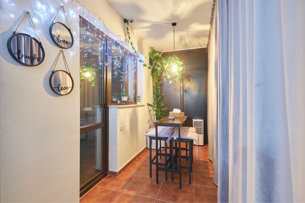 Post cosmetica , make up ,extensii gene