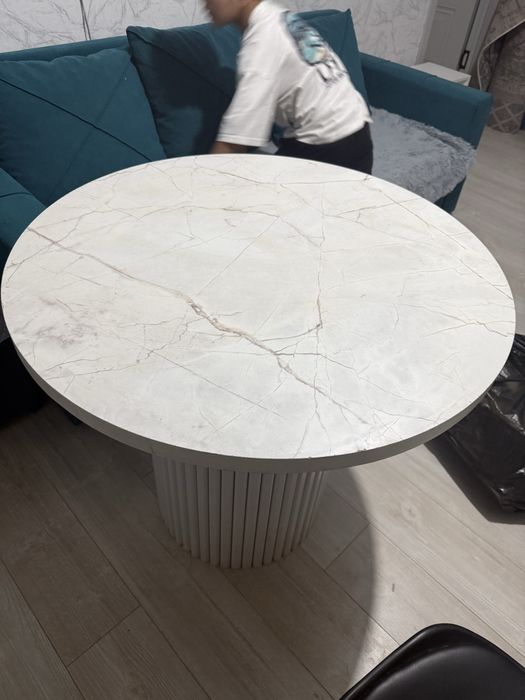 Стол круглый 90 см