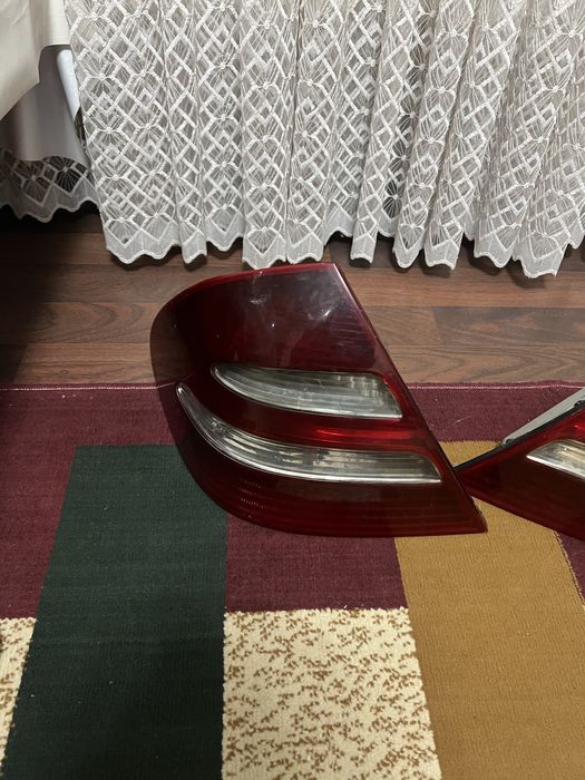 Мерседес 211 до рест