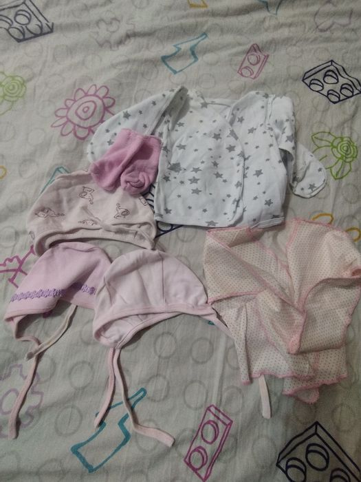 Вещи на девочку в хорошем состоянии.