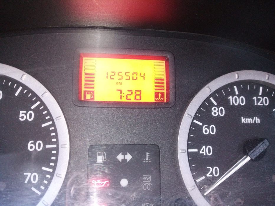 Vand Dacia Logan verde cameleon 1.6 mpi, 8v, 2006, full cu abs, oglinzi si geamuri electrice