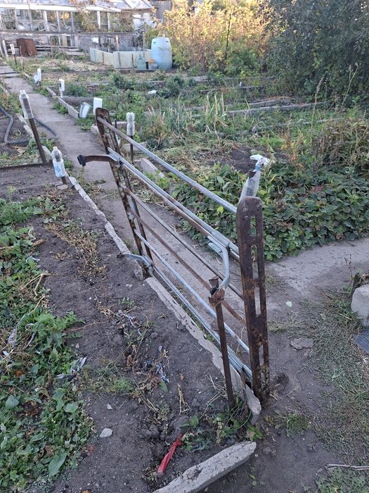 Продам багажник на авто