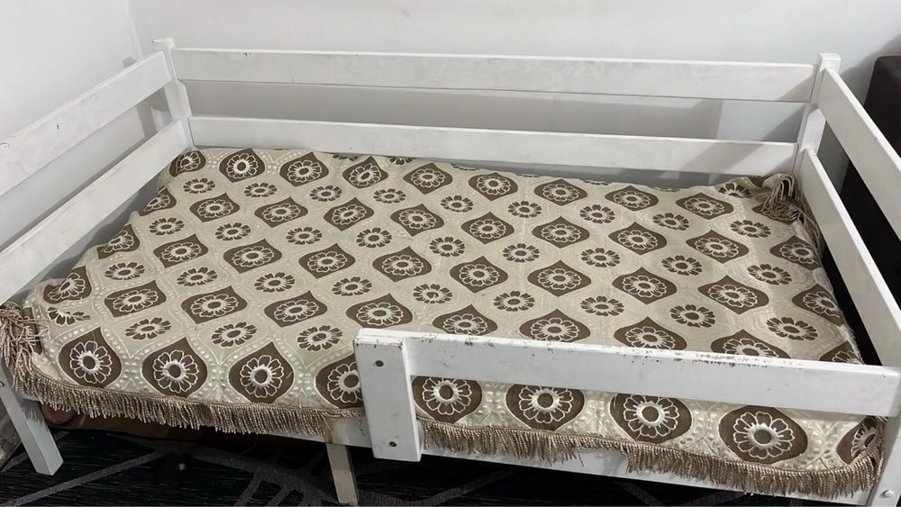 детский кровать