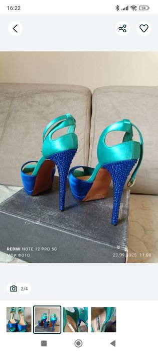 Босоножки на каблуке