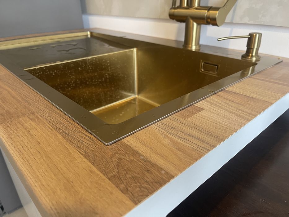 Masca de chiuveta + blat decupat fara chiuveta