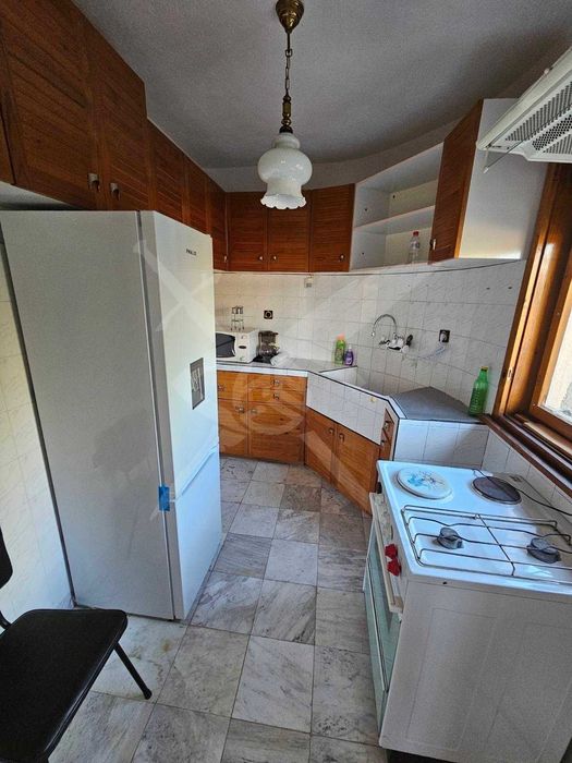 Дава се под наем Къща в с. Строево, Област Пловдив - 150 кв.м за 500 € - Снимка #6